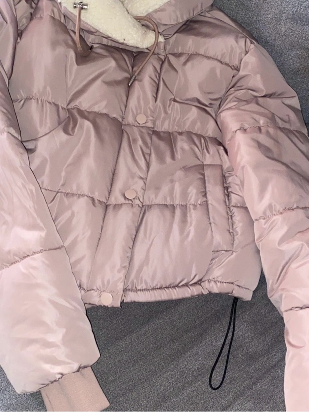 BDG Dusty Pink Cropped Puffer Jacket with Sherpa Hood - New no tags